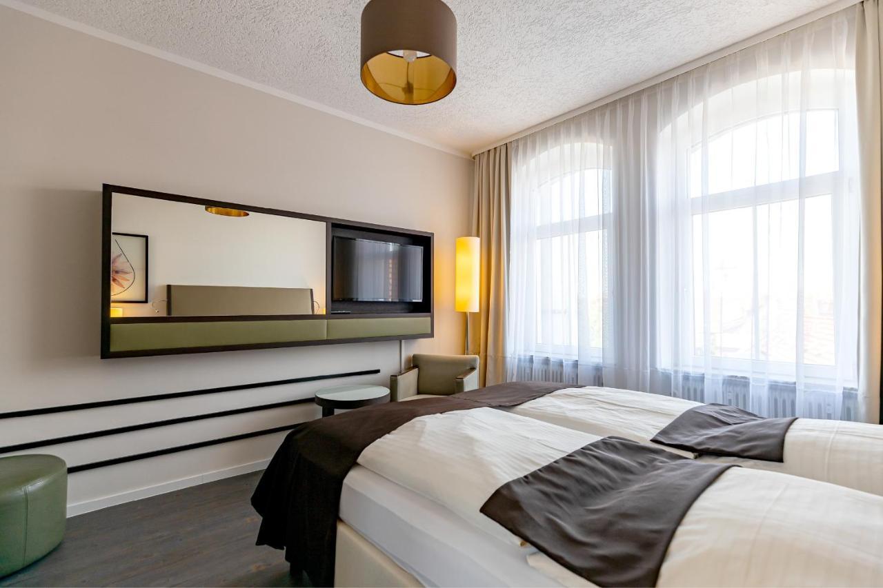 Hotel Garni " Am Domplatz" Erfurt Extérieur photo