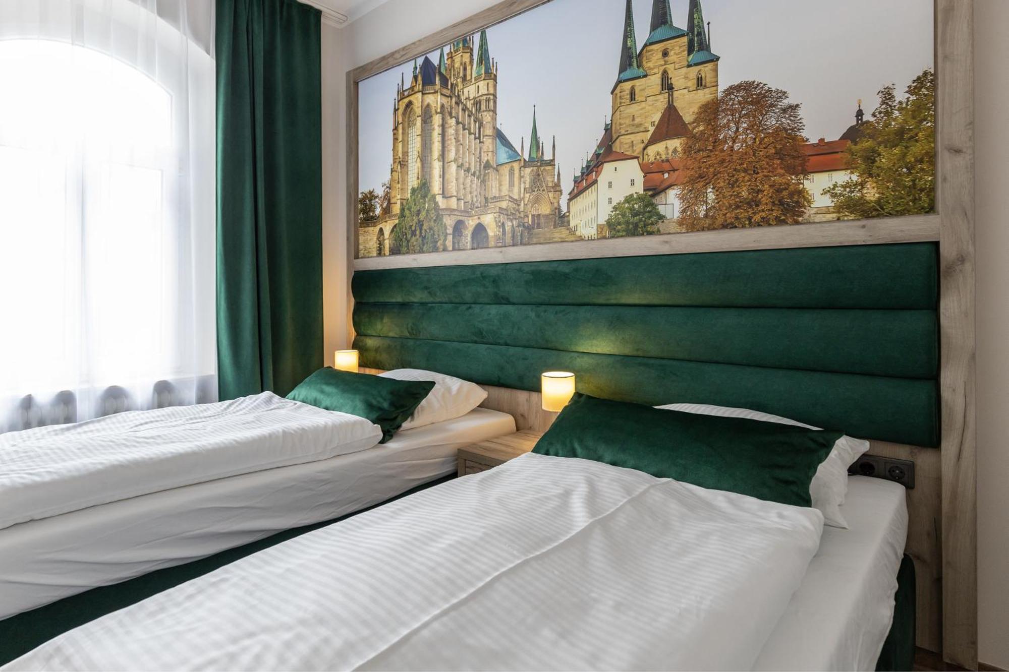 Hotel Garni " Am Domplatz" Erfurt Extérieur photo
