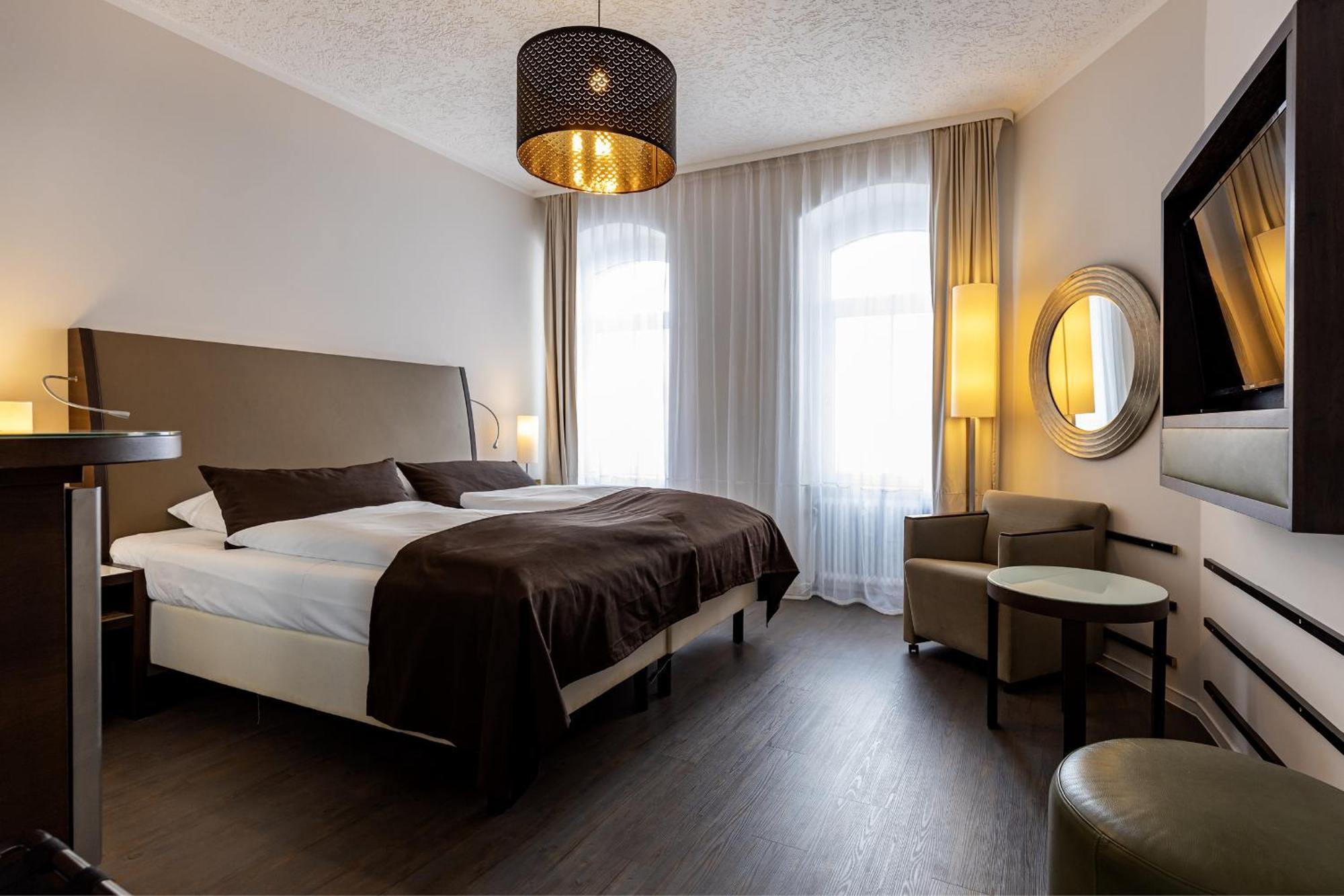 Hotel Garni " Am Domplatz" Erfurt Extérieur photo